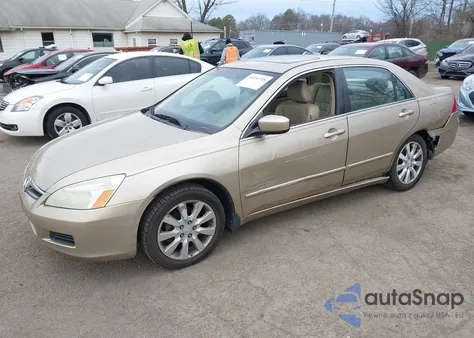 2006 Honda Accord 3.0 Ex из США, поврежденный, VIN 1HGCM66506A017053